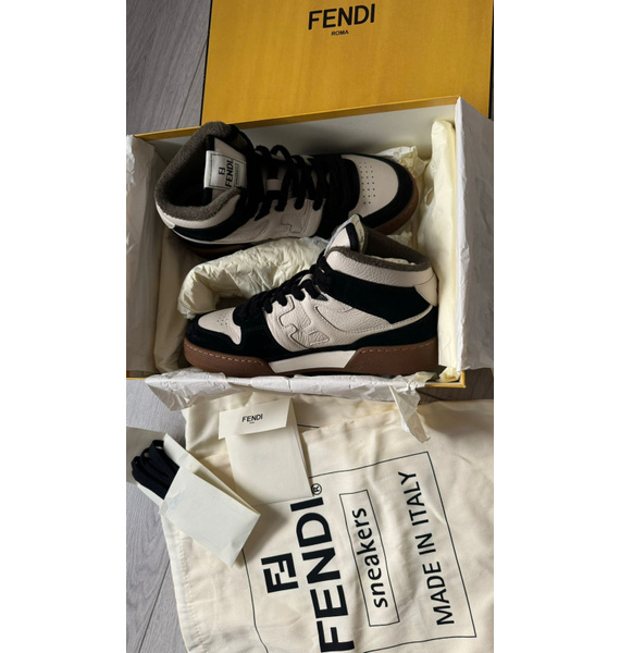 Кеды • Fendi • Другое