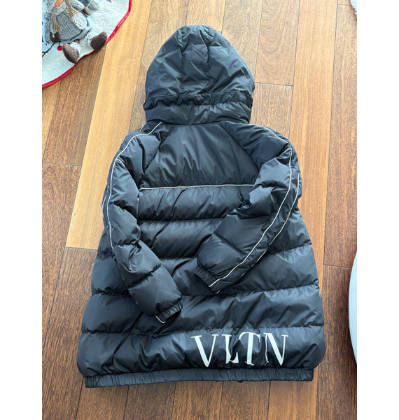 Пуховик • Valentino • Черный