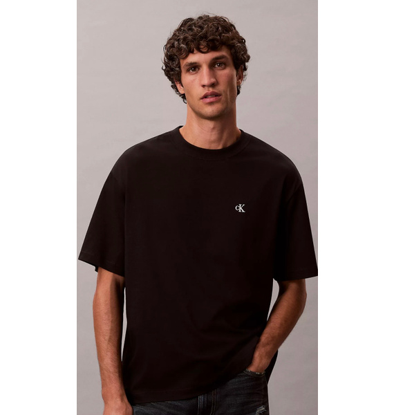 Футболка • Calvin Klein • Черный
