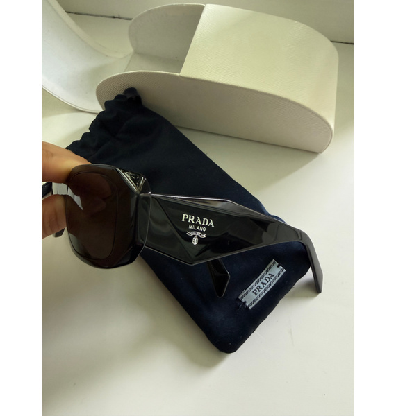 Очки • Prada Eyewear • Черный