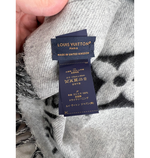 Шарф • Louis Vuitton • Черный