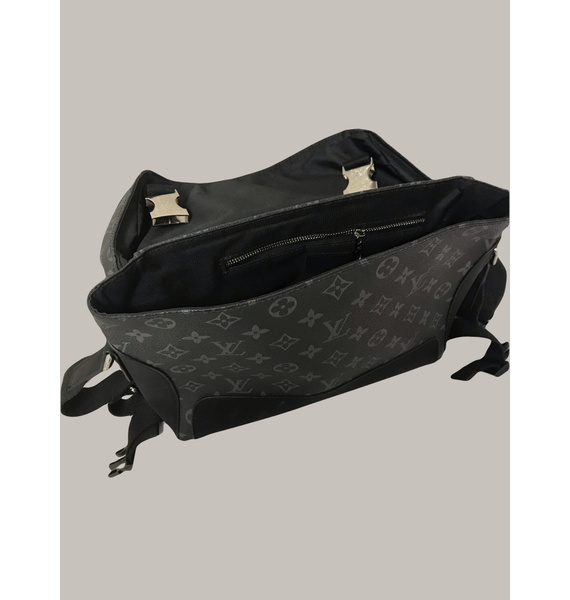 Сумка • Louis Vuitton • Черный