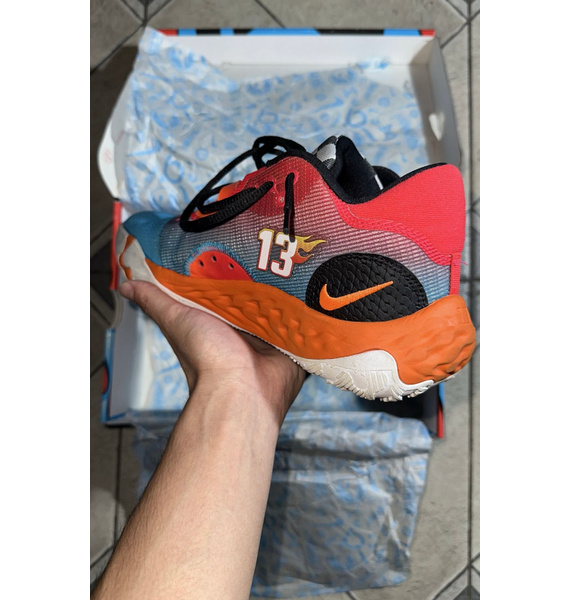 Кроссовки • Nike • Красный