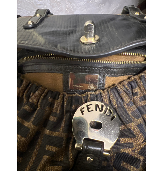 Сумка • Fendi • Коричневый