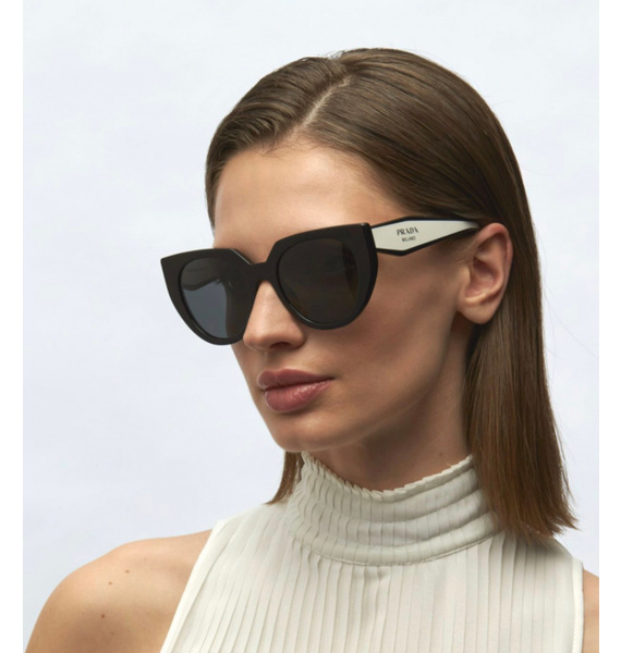 Очки • Prada Eyewear • Черный