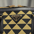 Сумка • Prada • Черный
