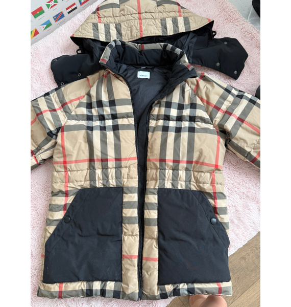 Пуховик • Burberry • Мульти