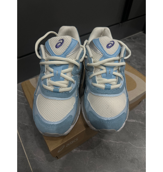 Кроссовки • ASICS • Голубой
