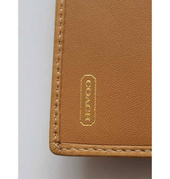 Чековая книга • Coach • Песочный