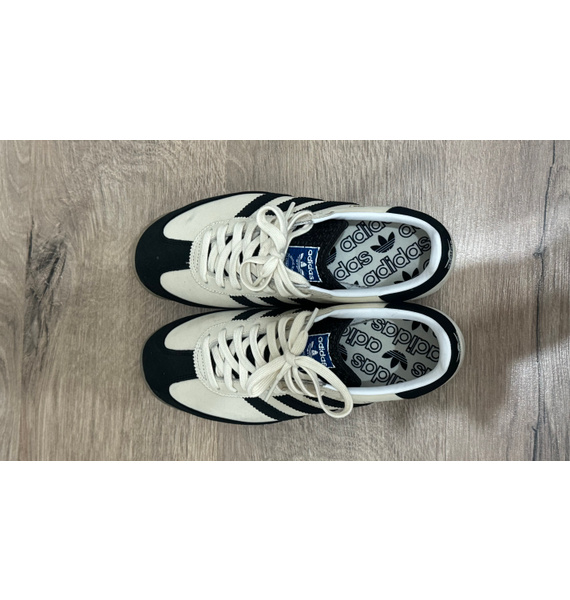 Кроссовки • adidas Originals • Бежевый