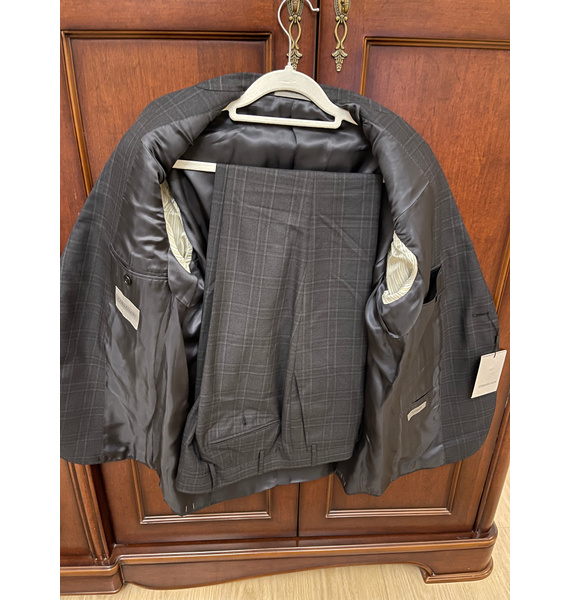 Костюм • Corneliani • Тёмно-серый