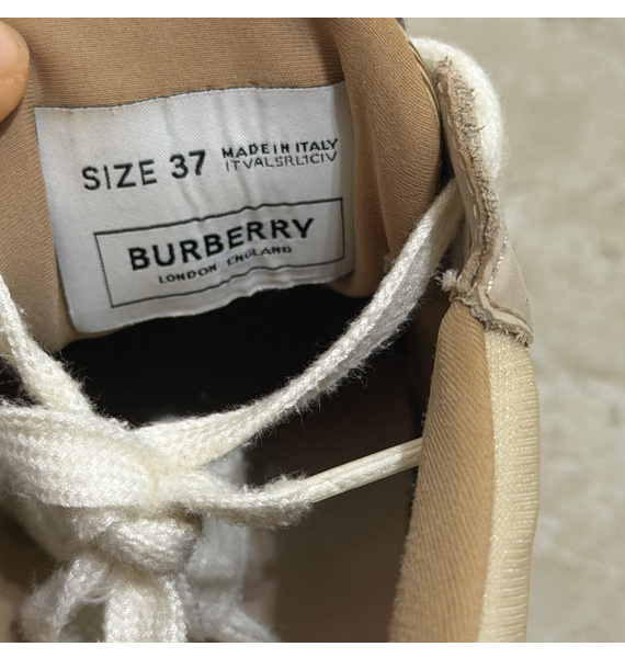 Кроссовки • Burberry • Бежевый