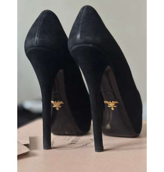 Туфли • Prada • Черный
