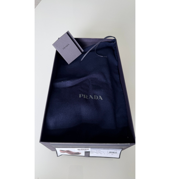 Туфли • Prada • Бордовый