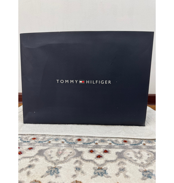 Сумка • Tommy Hilfiger • Серый