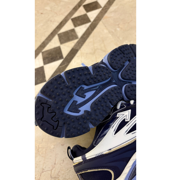 Кроссовки • Off-White • Голубой