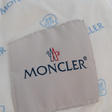 Жилет • Moncler • Молочный