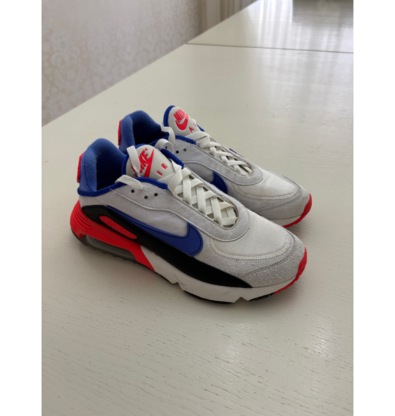 Кроссовки • Nike • Белый