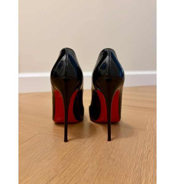 Туфли • Christian Louboutin • Черный