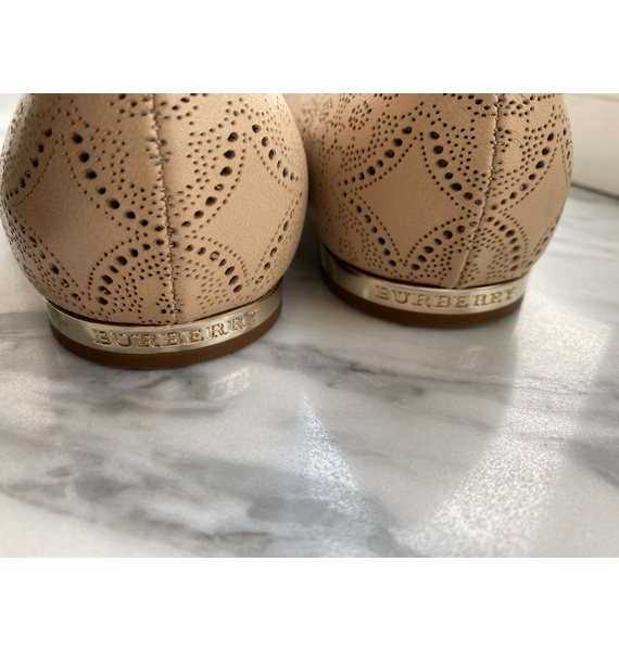 Балетки • Burberry • Бежевый