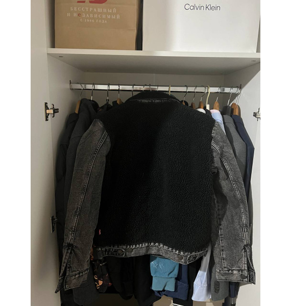 Куртка • Levi's • Другое