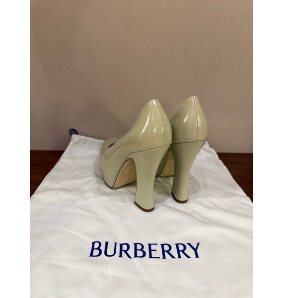 Туфли • Burberry • Бежевый