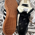Кроссовки • adidas • Бежевый
