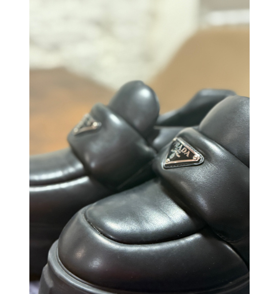 Ботинки • Prada • Черный