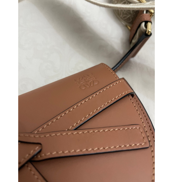 Сумка • LOEWE • Коричневый