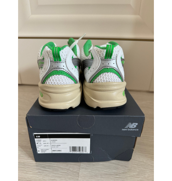 Кроссовки • New Balance • Белый