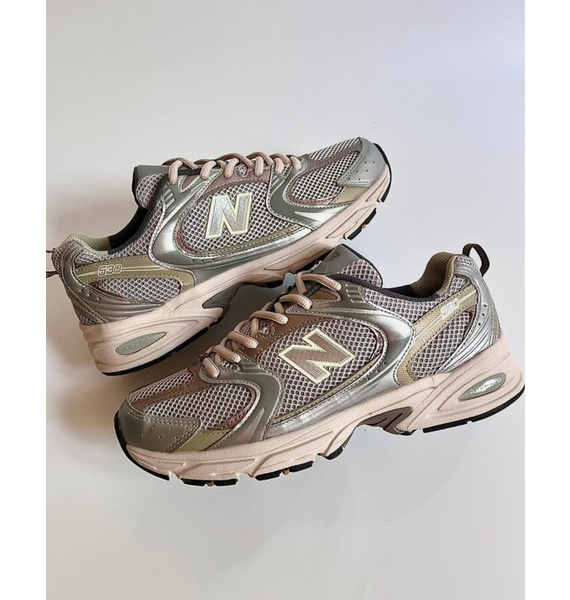 Кроссовки • New Balance • Бежевый