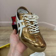 Кроссовки • Onitsuka Tiger • Золотой