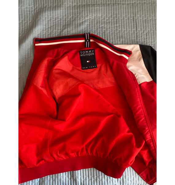 Ветровка • Tommy Hilfiger • Другое