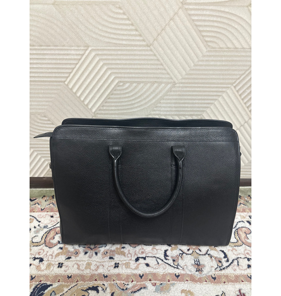 Сумка • Giorgio Armani • Черный