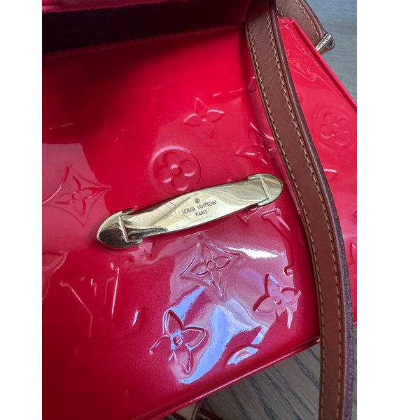 Сумка • Louis Vuitton • Коралловый