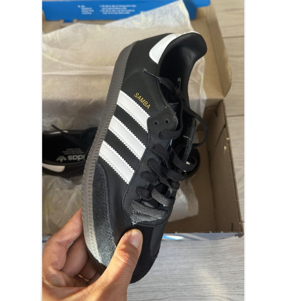 Кроссовки • adidas Originals • Черный
