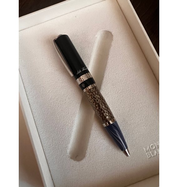 Ручка • Montblanc • Черный