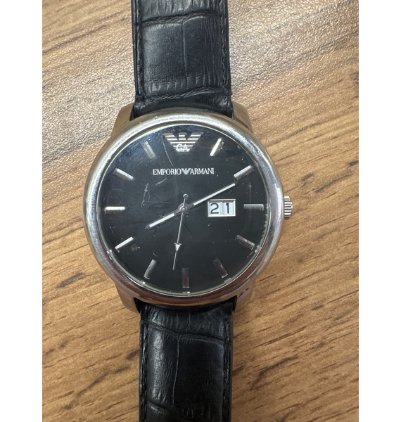 Часы • Emporio Armani • Черный