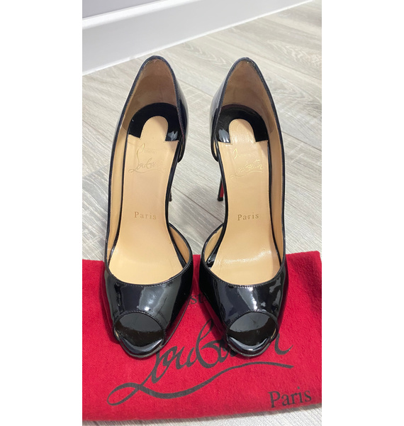 Туфли • Christian Louboutin • Черный