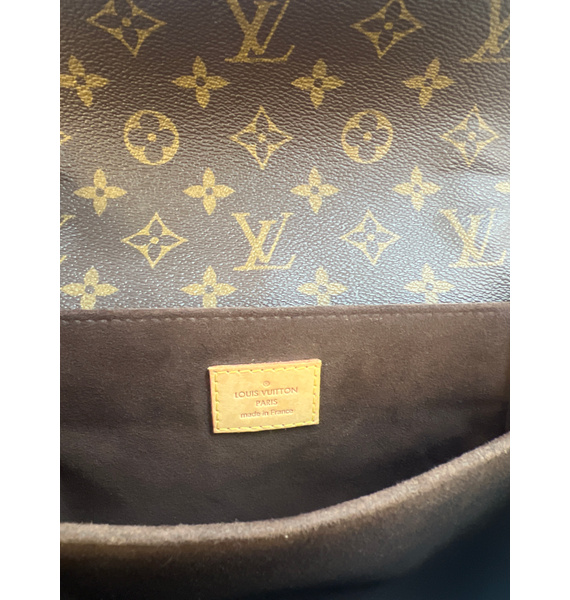 Сумка • Louis Vuitton • Коричневый