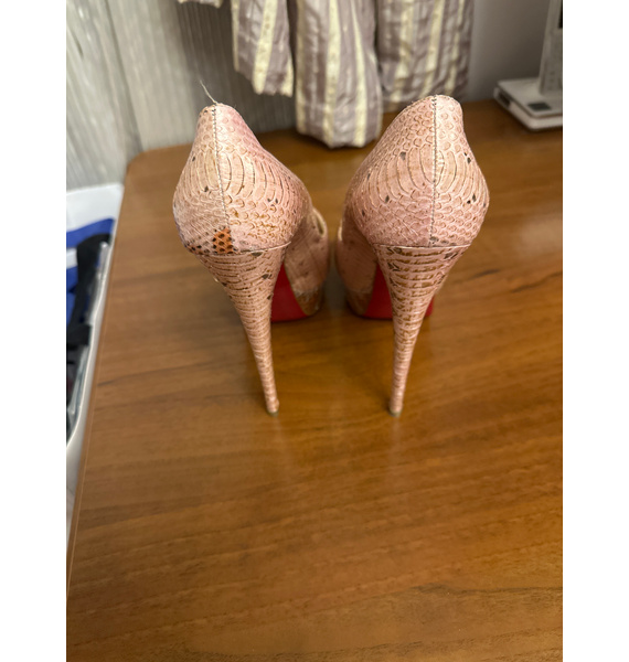 Туфли • Christian Louboutin • Розовый