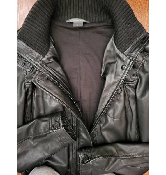 Куртка • Armani Exchange • Черный