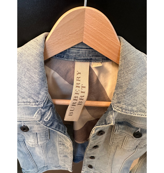 Куртка • Burberry • Другое