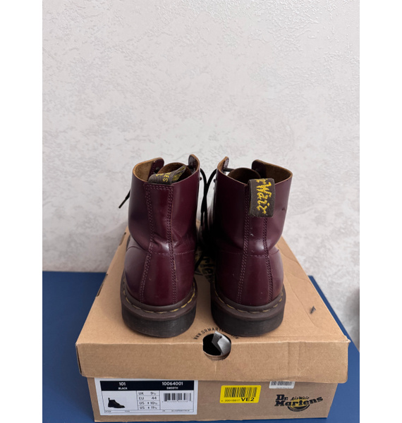 Кроссовки • Dr. Martens • Бордовый