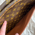 Сумка • Louis Vuitton • Бежевый