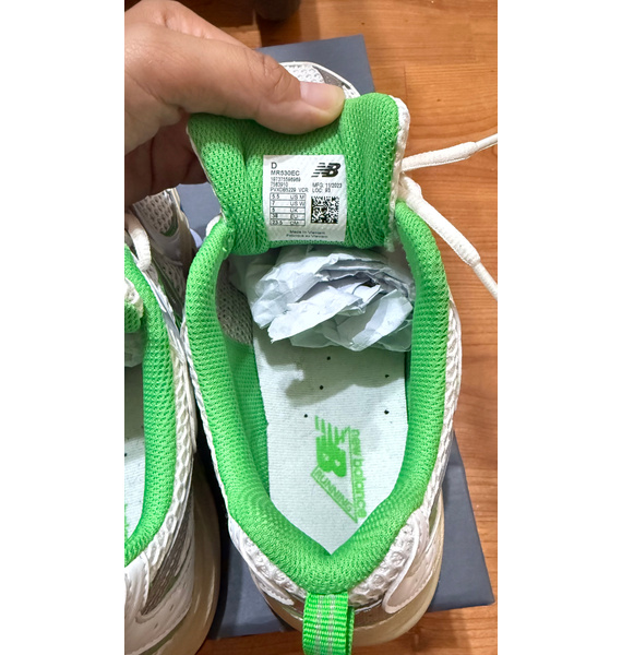 Кроссовки • New Balance • Зеленый