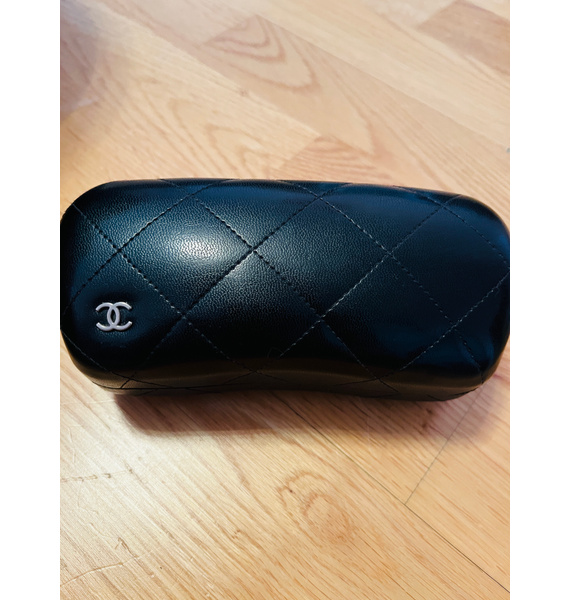 Очки • Chanel • Кремовый