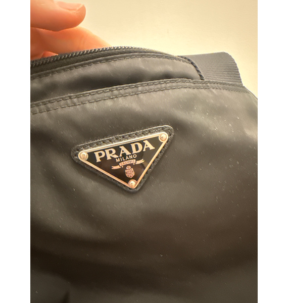 Сумка • Prada • Черный