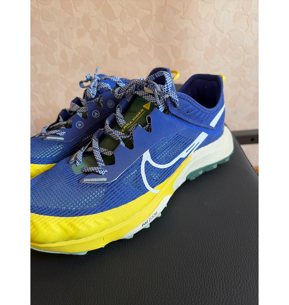 Кроссовки • Nike • Мульти