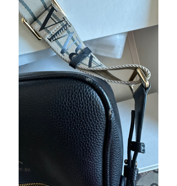 Сумка • Emporio Armani • Черный